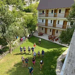 Pensión Bujtina Zici, Theth